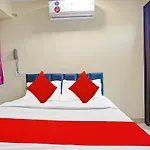Oyo 85835 Hotel Saachi